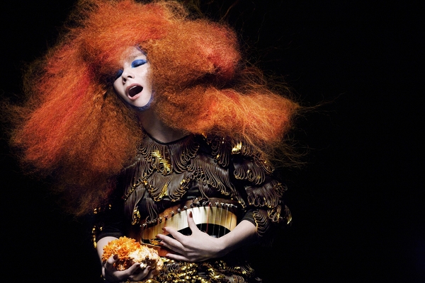 Islandská zpěvačka Björk hlavní hvězdou Colours of Ostrava 2012
